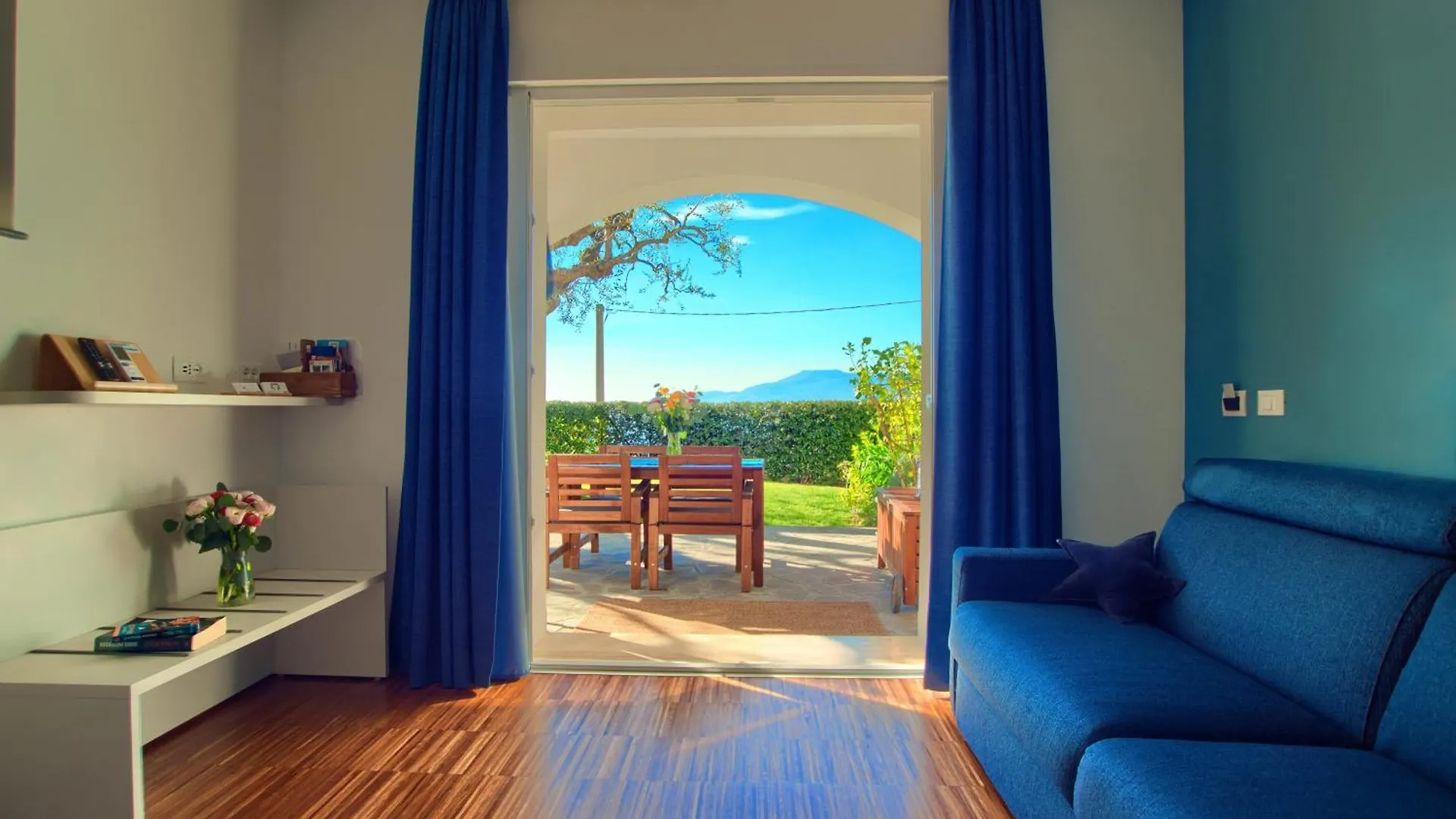 Casa Con 2 Camere Da Letto,Piscina Jacuzzi Ac Wifi E Bici Elettriche Bordighera