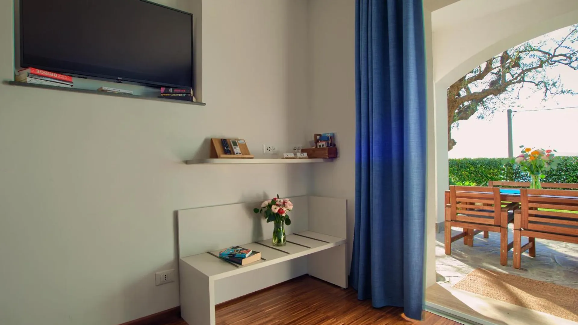 Casa Con 2 Camere Da Letto,Piscina Jacuzzi Ac Wifi E Bici Elettriche Bordighera 0*,