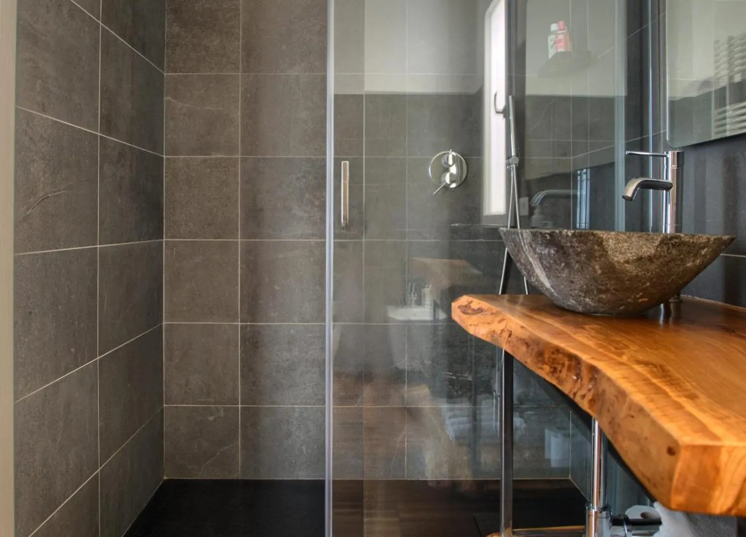 Casa Con 2 Camere Da Letto,Piscina Jacuzzi Ac Wifi E Bici Elettriche Bordighera