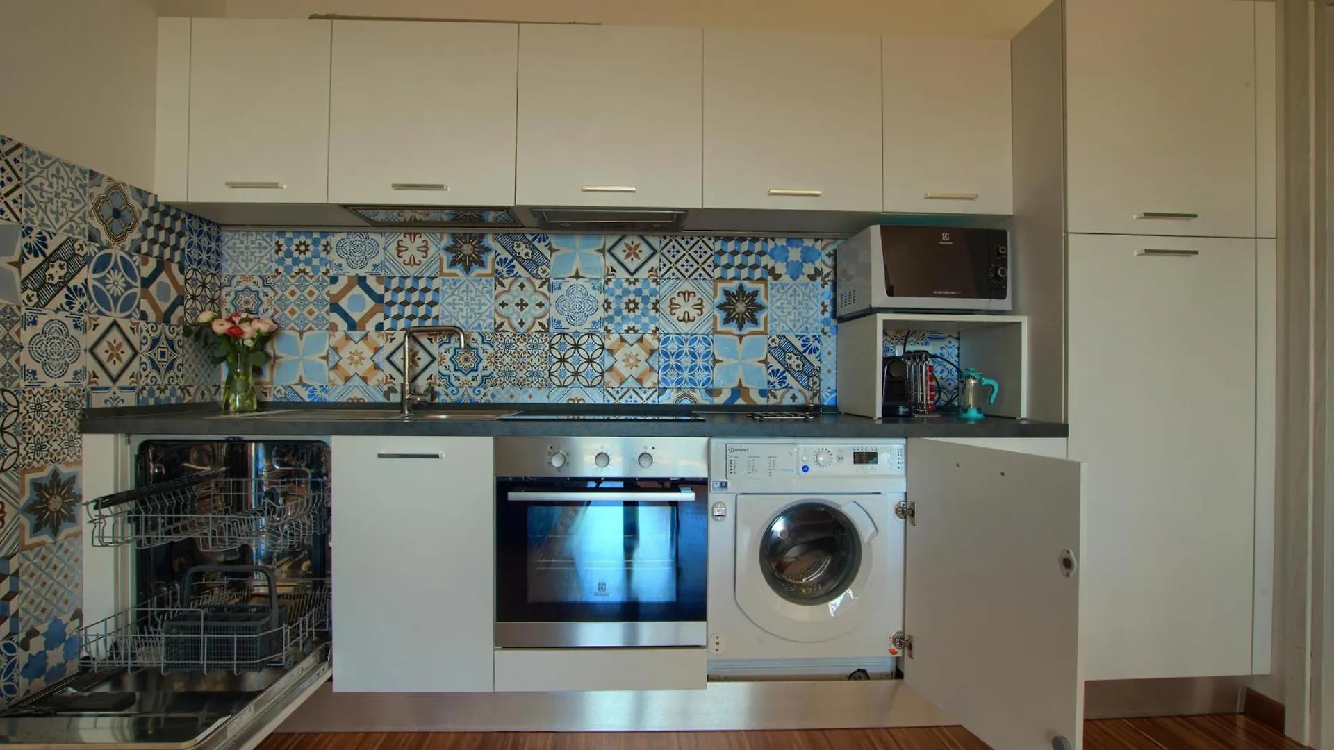 Casa Con 2 Camere Da Letto,Piscina Jacuzzi Ac Wifi E Bici Elettriche Bordighera Holiday home