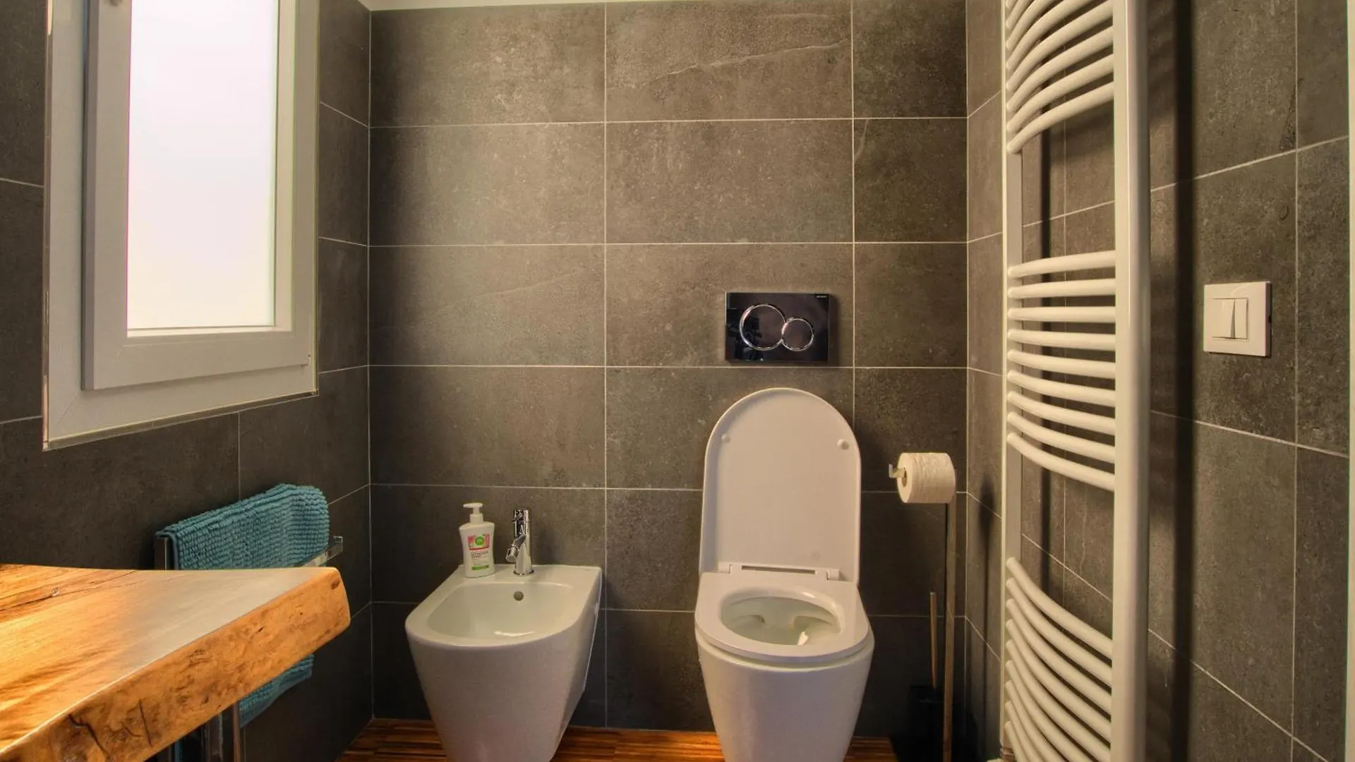 Casa Con 2 Camere Da Letto,Piscina Jacuzzi Ac Wifi E Bici Elettriche Bordighera Italy